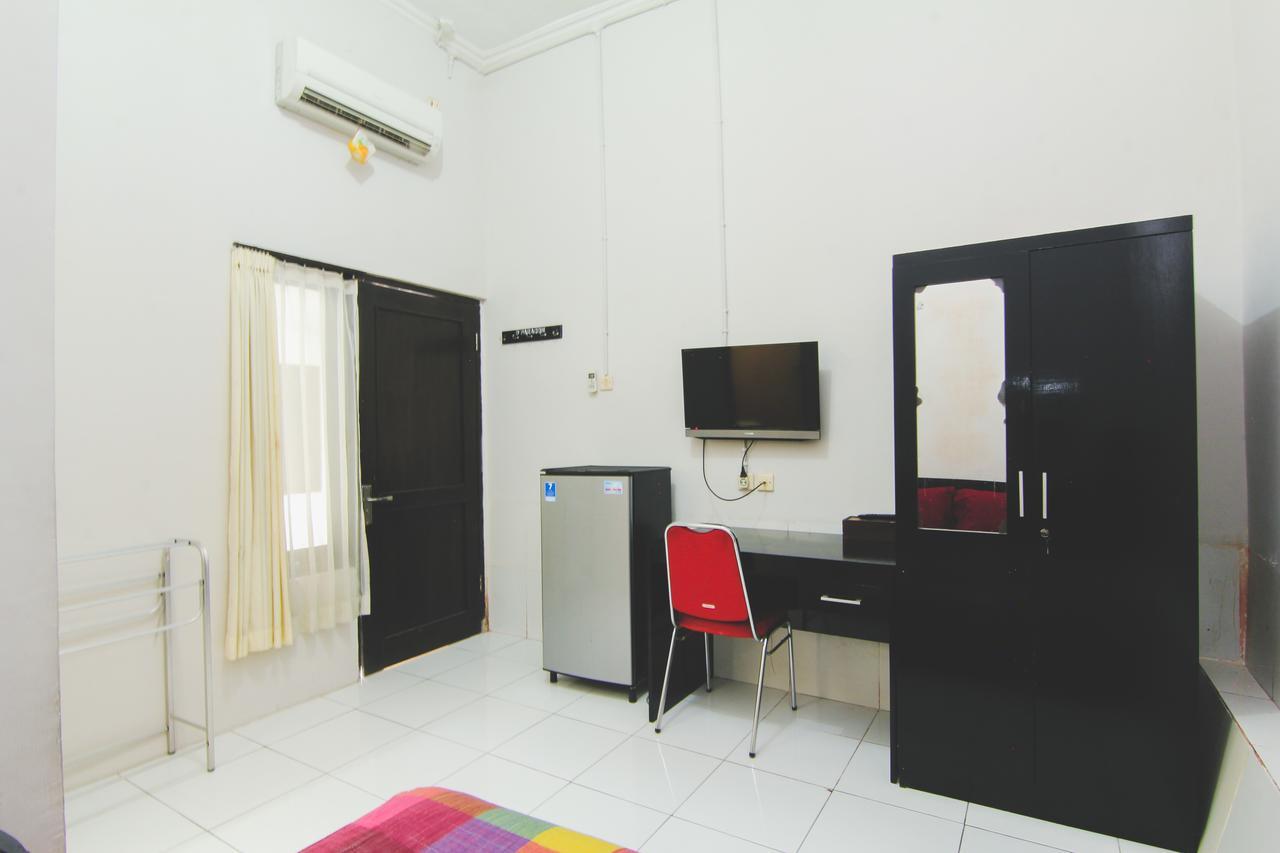 D'Paragon Pringwulung Maguwo Bagian luar foto